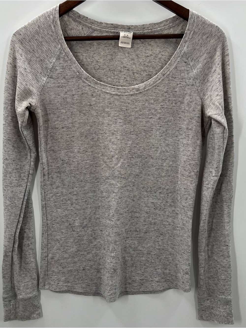 419 PINK Victoria's Secret Medium Light Gray Waffle Thermal Long Sleeve Top